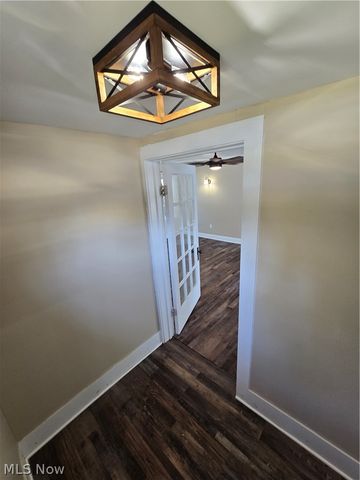 132 E Main Street, South Amherst, OH 44001