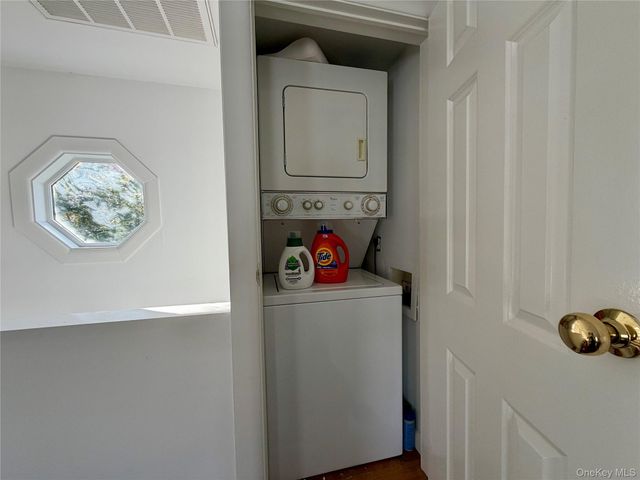 109 14th Avenue, Sea Cliff, NY 11579