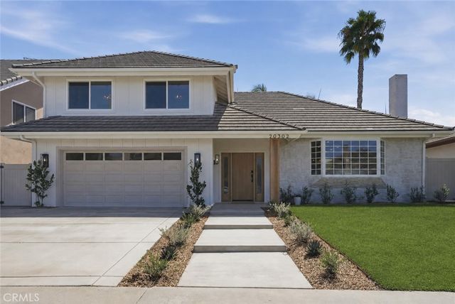 20302 Craimer Lane, Huntington Beach, CA 92646