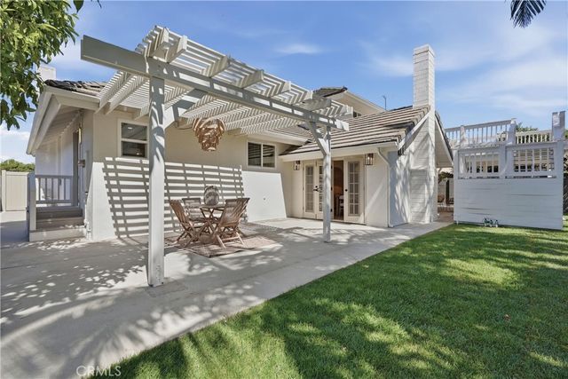 20302 Craimer Lane, Huntington Beach, CA 92646