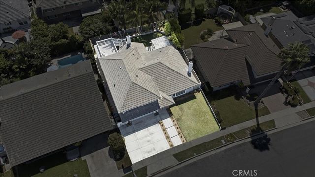 20302 Craimer Lane, Huntington Beach, CA 92646