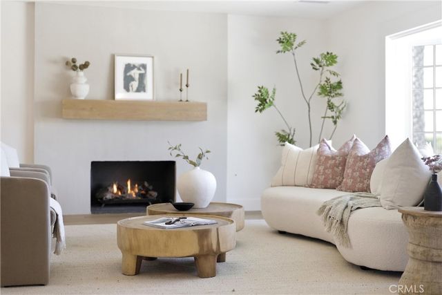 20302 Craimer Lane, Huntington Beach, CA 92646