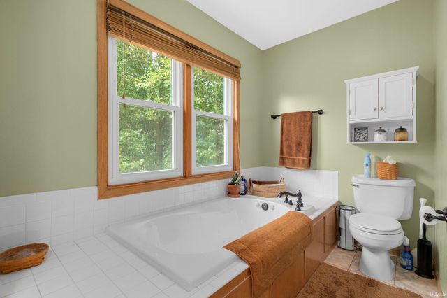 57401 Orchard Ridge Drive, Elkhart, IN 46516
