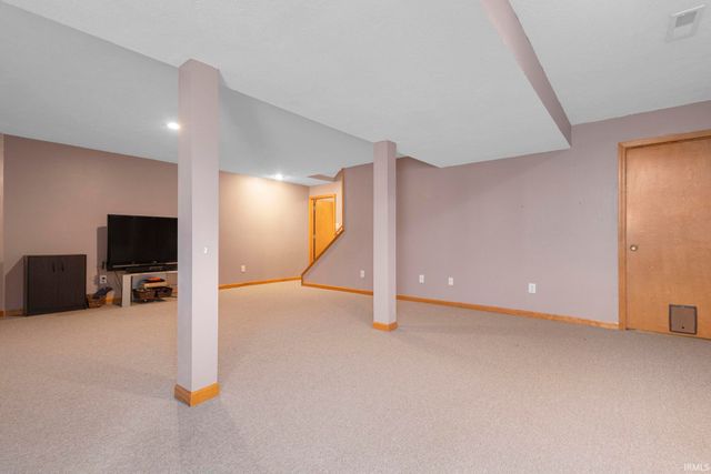 57401 Orchard Ridge Drive, Elkhart, IN 46516