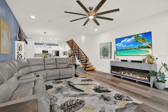 6203 64TH WAY N, Pinellas Park, FL 33781