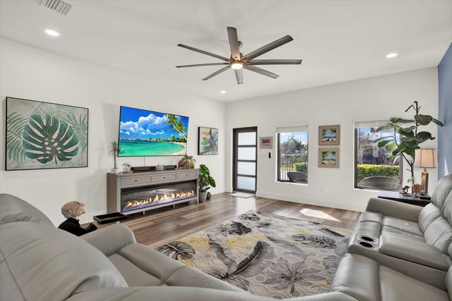 6203 64TH WAY N, Pinellas Park, FL 33781