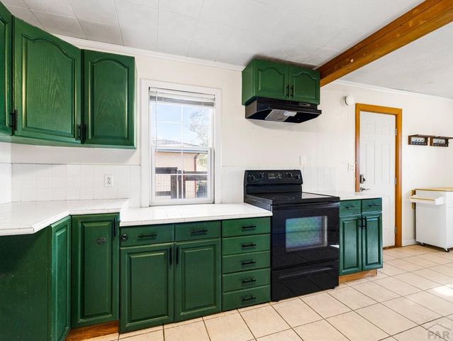 161 Baxter Rd, Pueblo, CO 81006