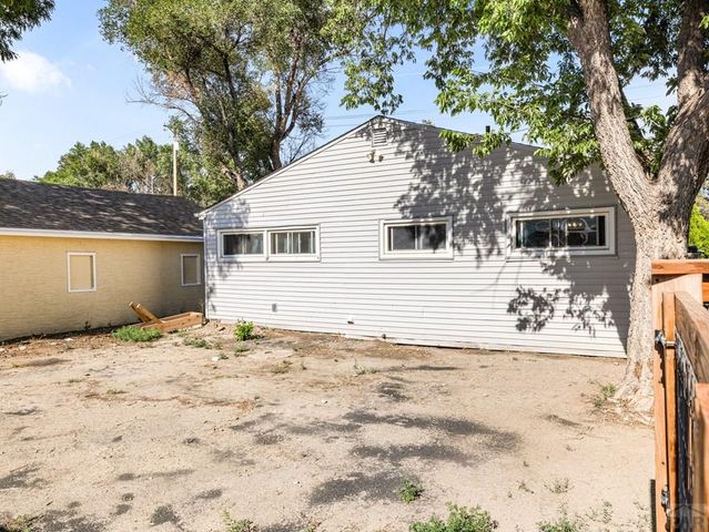 161 Baxter Rd, Pueblo, CO 81006