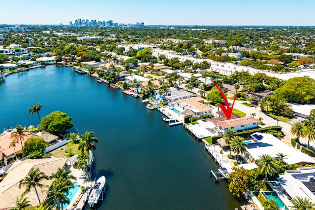 2416 NE 22nd Terrace, Fort Lauderdale, FL 33305