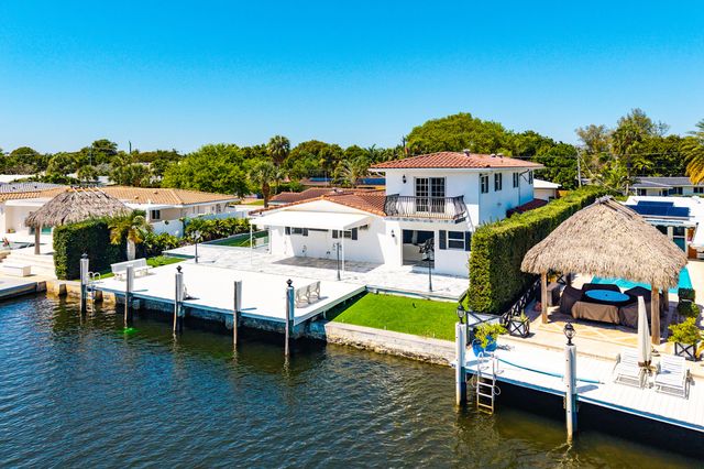 2416 NE 22nd Terrace, Fort Lauderdale, FL 33305