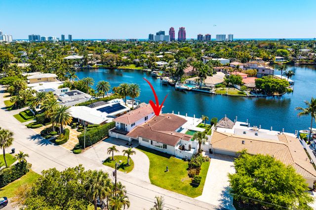 2416 NE 22nd Terrace, Fort Lauderdale, FL 33305