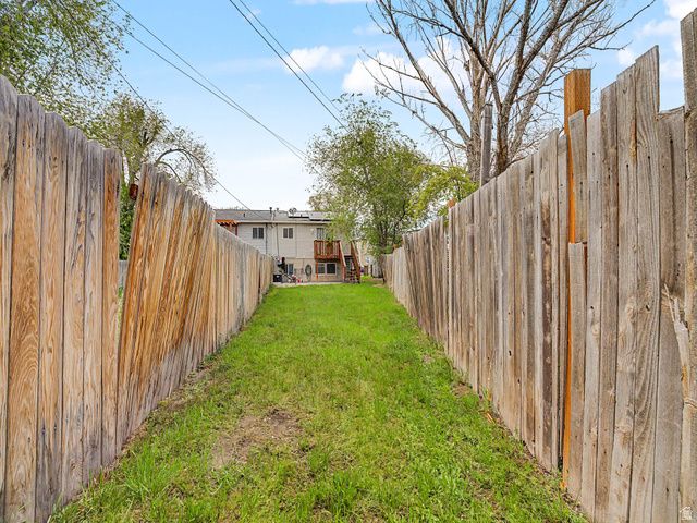 8373 W WESTERN DR, Magna, UT 84044