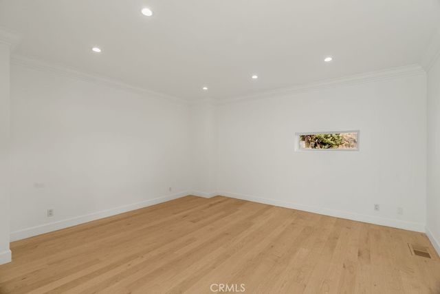 10050 Olivia Terrace, Sun Valley, CA 91352