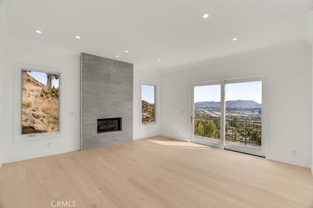 10050 Olivia Terrace, Sun Valley, CA 91352