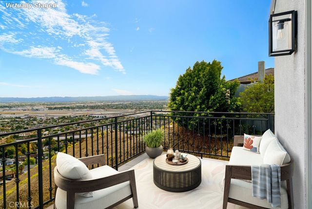 10050 Olivia Terrace, Sun Valley, CA 91352