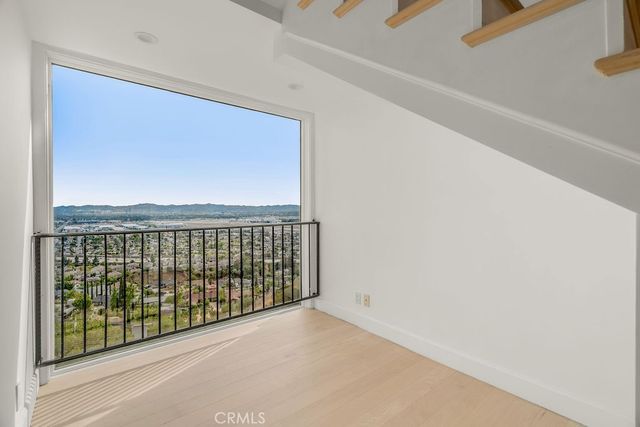 10050 Olivia Terrace, Sun Valley, CA 91352