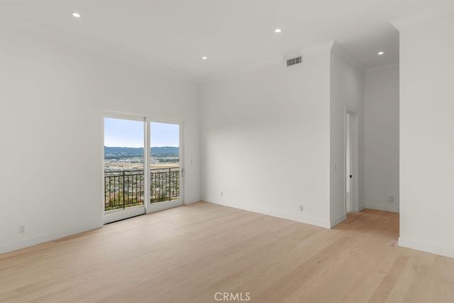 10050 Olivia Terrace, Sun Valley, CA 91352