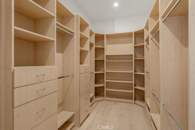 10050 Olivia Terrace, Sun Valley, CA 91352