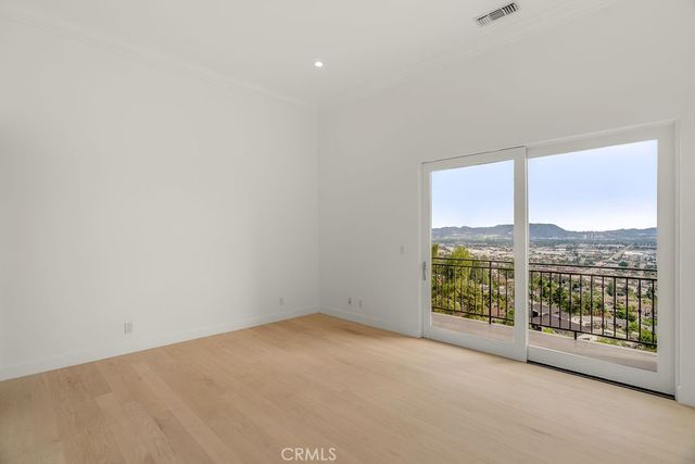 10050 Olivia Terrace, Sun Valley, CA 91352