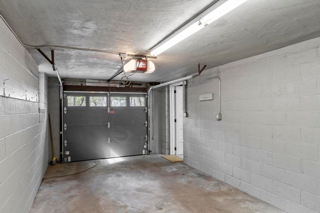 142 Tower Rd, Lincoln, MA 01773