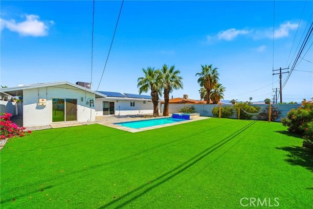 431 W Avenida Cerca, Palm Springs, CA 92262