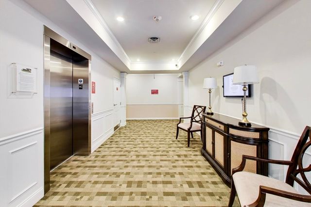 62 Abigail Way 4006, Reading, MA 01867