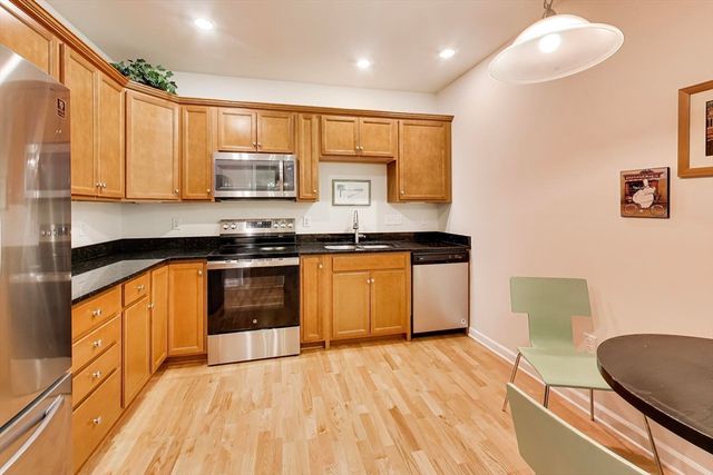 62 Abigail Way 4006, Reading, MA 01867