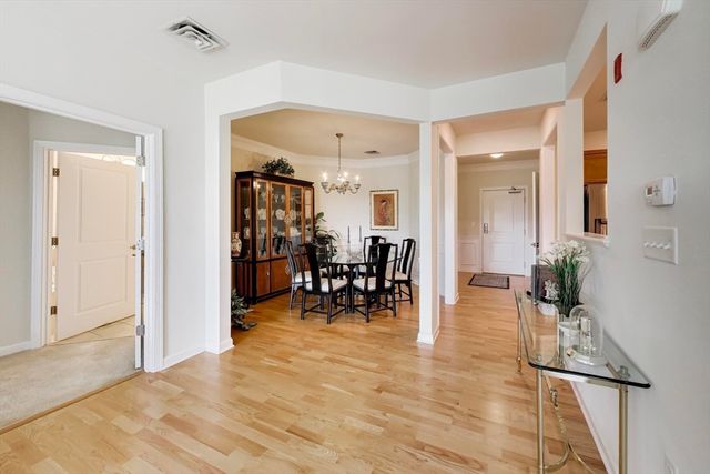 62 Abigail Way 4006, Reading, MA 01867