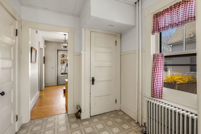 139 Thornton Street, Portsmouth, NH 03801