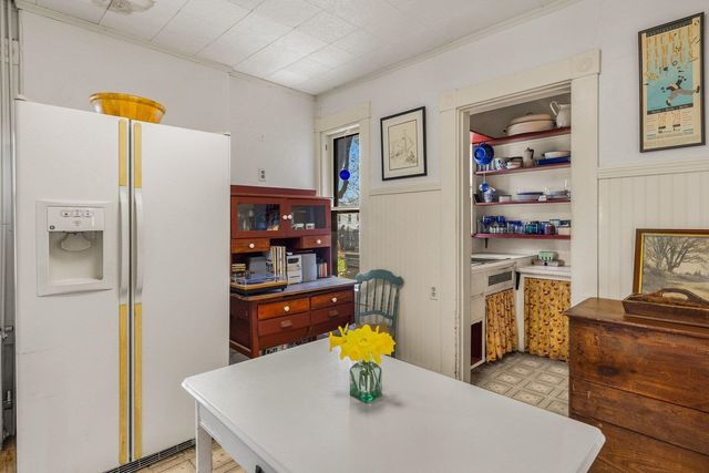 139 Thornton Street, Portsmouth, NH 03801