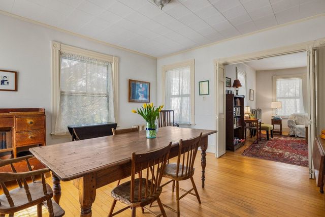 139 Thornton Street, Portsmouth, NH 03801