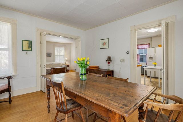 139 Thornton Street, Portsmouth, NH 03801