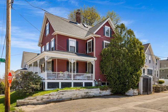 139 Thornton Street, Portsmouth, NH 03801