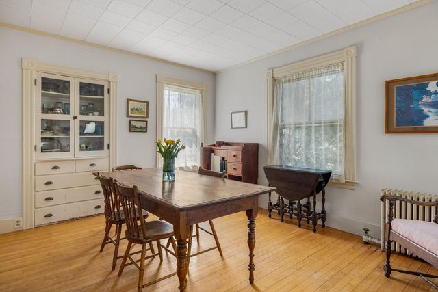 139 Thornton Street, Portsmouth, NH 03801