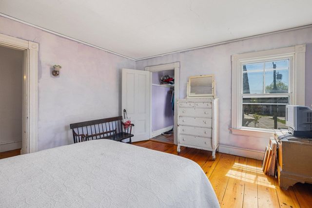 139 Thornton Street, Portsmouth, NH 03801