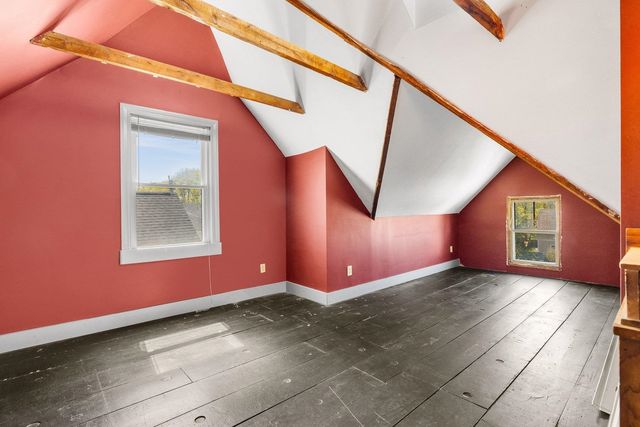 139 Thornton Street, Portsmouth, NH 03801
