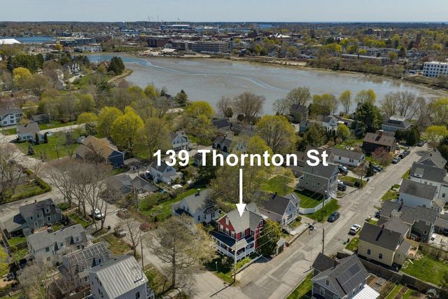 139 Thornton Street, Portsmouth, NH 03801
