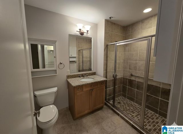 1300 27th Pl S Apt 13, Birmingham, AL 35205