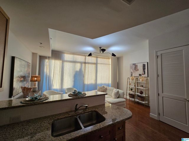 1300 27th Pl S Apt 13, Birmingham, AL 35205