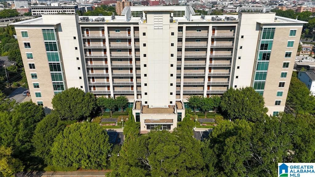 1300 27th Pl S Apt 13, Birmingham, AL 35205