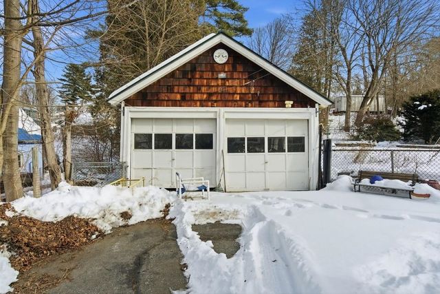 22 Bible Hill Road, Claremont, NH 03743