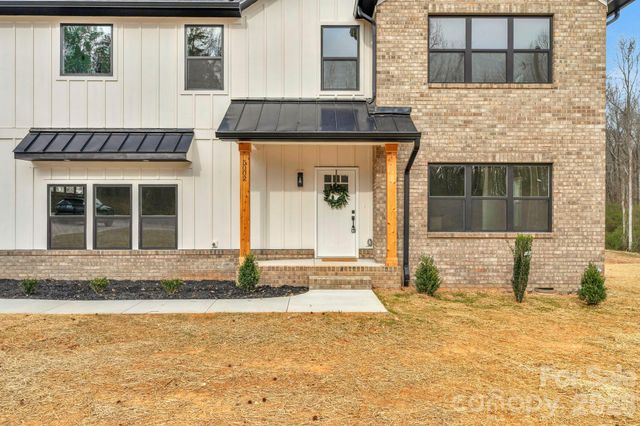5002 Parkwood School Road, Waxhaw, NC 28173