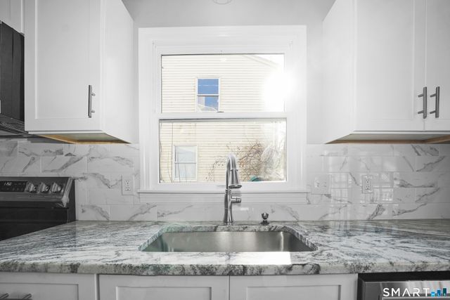 39 Union Street Extension, Enfield, CT 06082