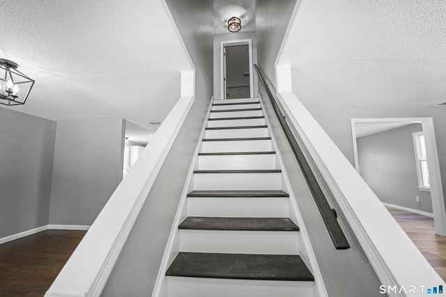 39 Union Street Extension, Enfield, CT 06082