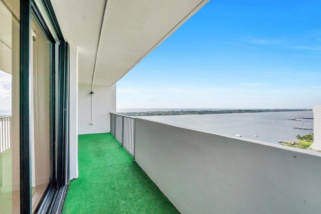 5600 N Flagler Drive 2504, West Palm Beach, FL 33407