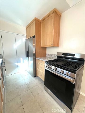 3501 W Alameda Avenue, Burbank, CA 91505