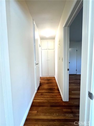 3501 W Alameda Avenue, Burbank, CA 91505