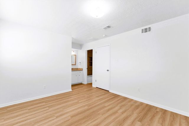1101 Wilson Drive, Rosenberg, TX 77471