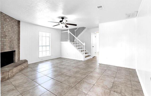 1101 Wilson Drive, Rosenberg, TX 77471