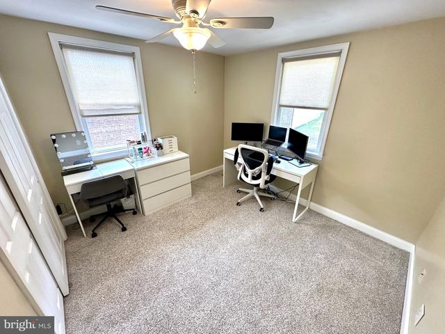 816 NAYLORS RUN RD, Havertown, PA 19083